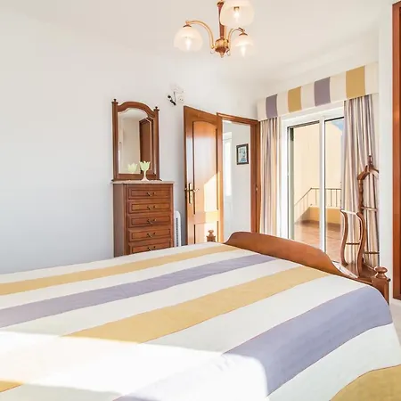 Olival Beach Holiday home *